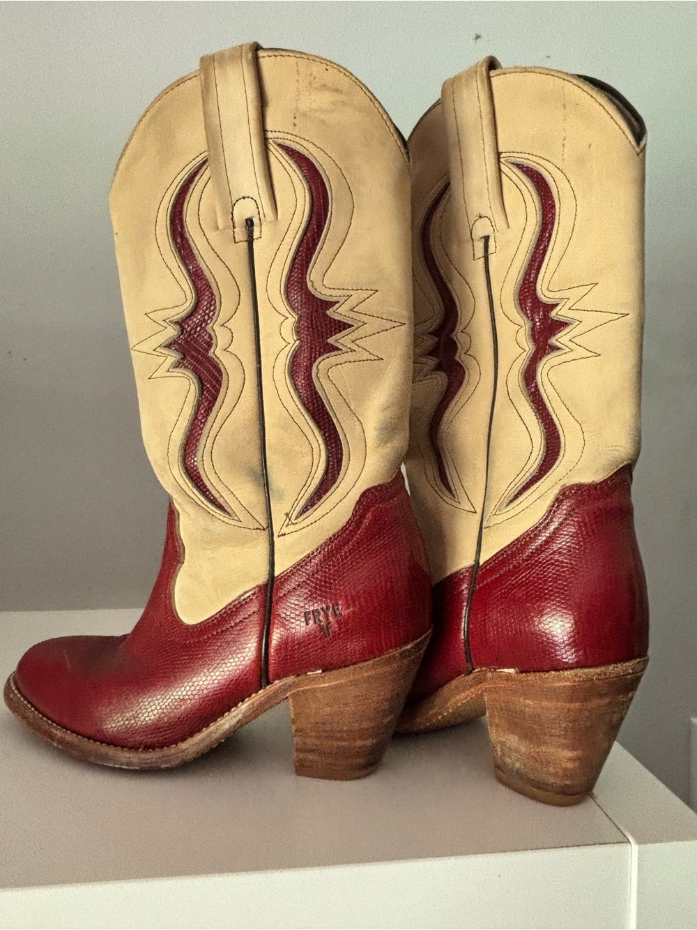 Vintage Frye Two-Tone Red and Cream Western Heeled Boots - Picture 2 of 4